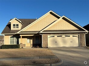 Building Photo - 3 Travertine Dr