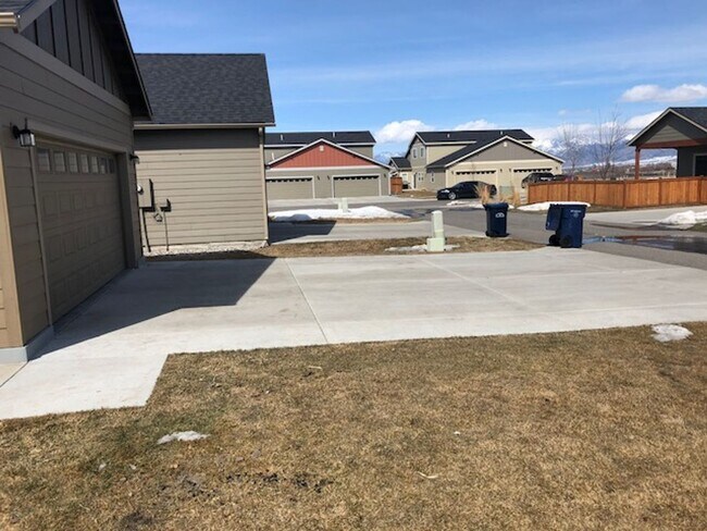 Building Photo - Charming Home in the Heart of Bozeman