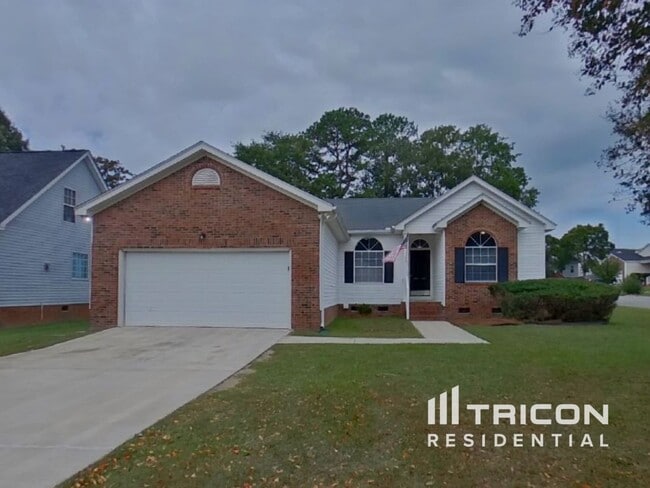 Building Photo - 113 Carriage Oaks Dr