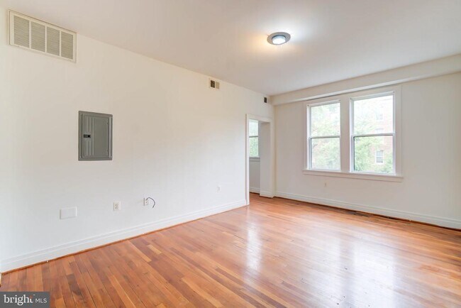 Building Photo - 3625 16th St NW
