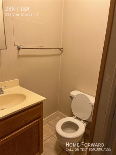 Building Photo - 552 Vine St