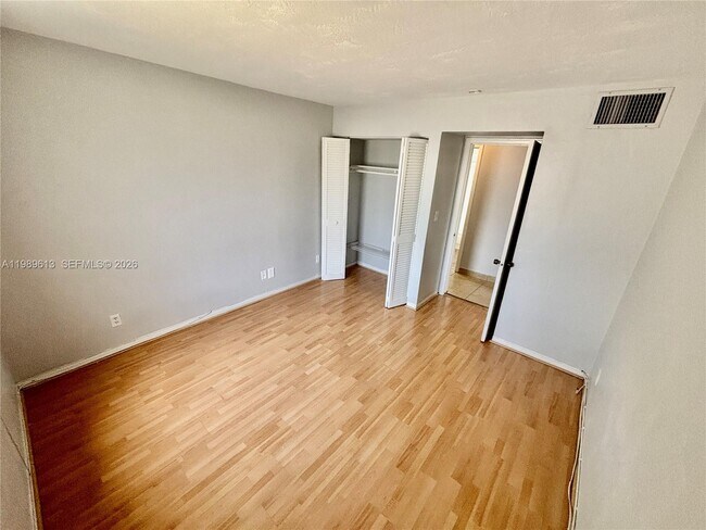 Building Photo - 8701 SW 141st St