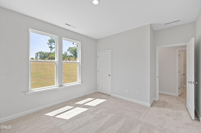 Building Photo - 1205 Bell Heather Rd