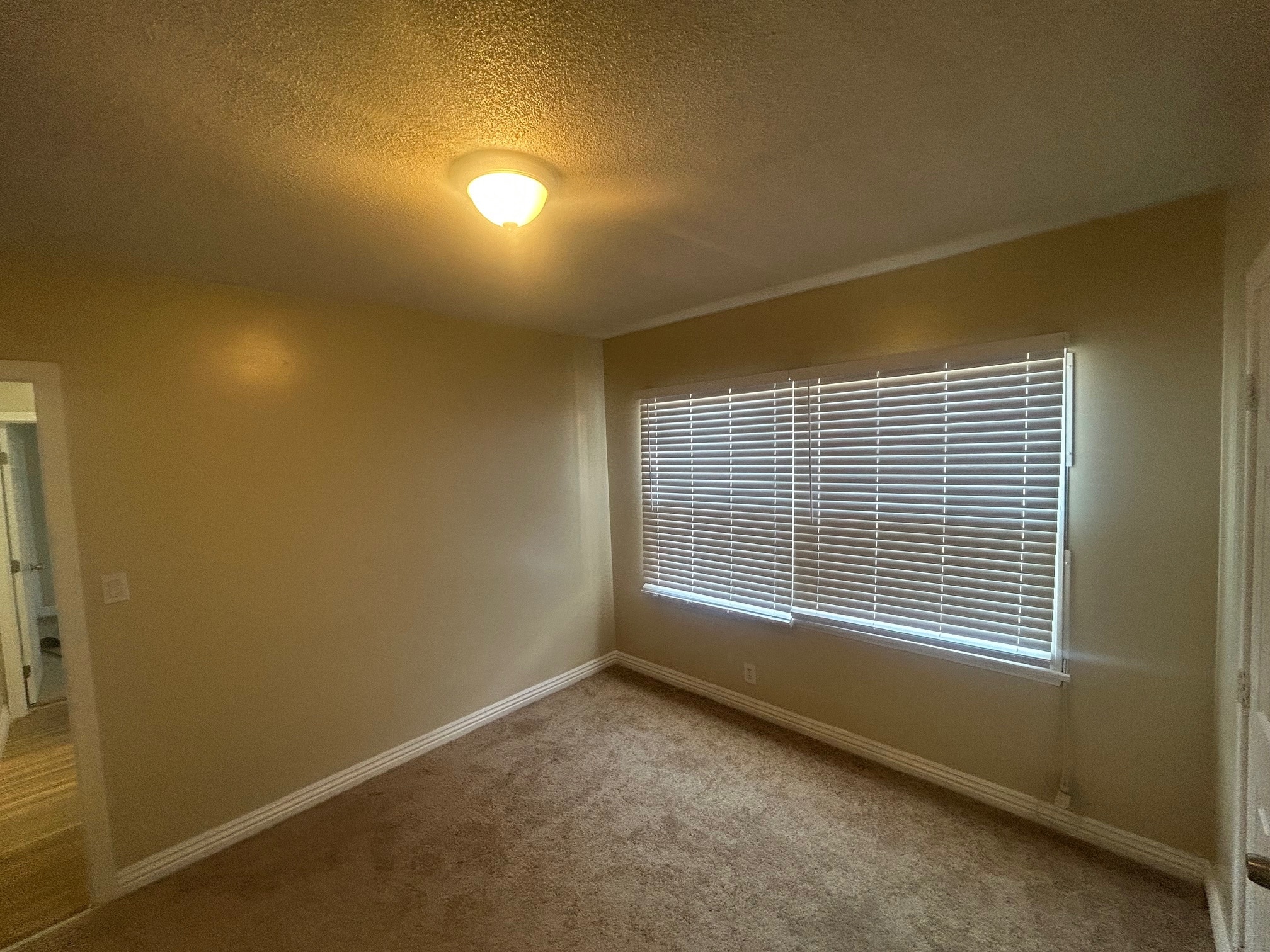 Building Photo - 2911 W 129th St