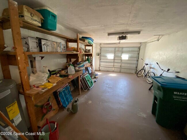 Building Photo - 423 Polk Ave