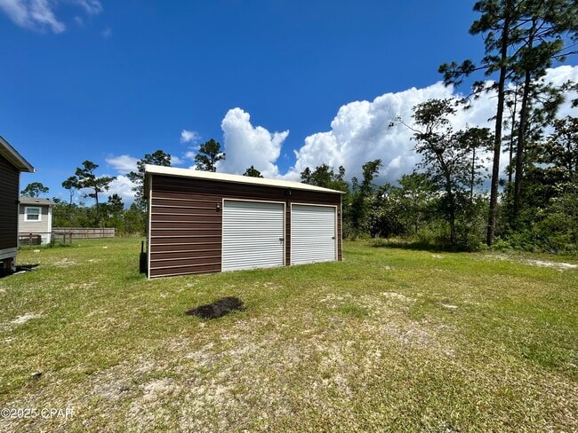 Building Photo - 7407 Sweetbriar Rd