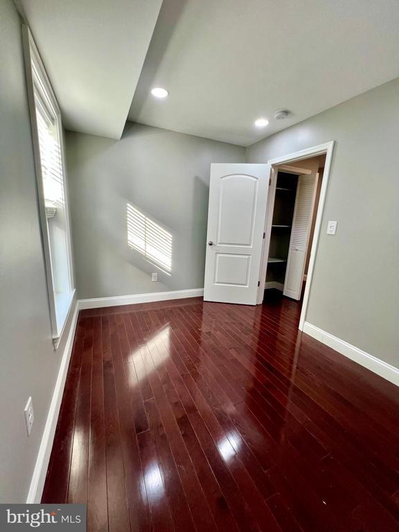 Building Photo - 620 Notabene Dr