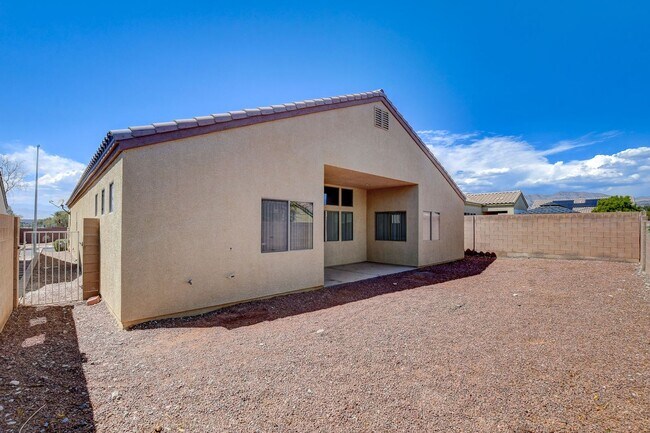 Building Photo - 6724 Donna St