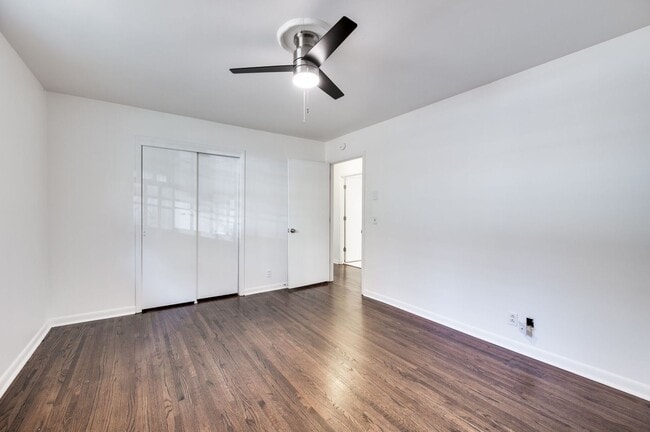 Building Photo - Amazing price for a rental in this area!