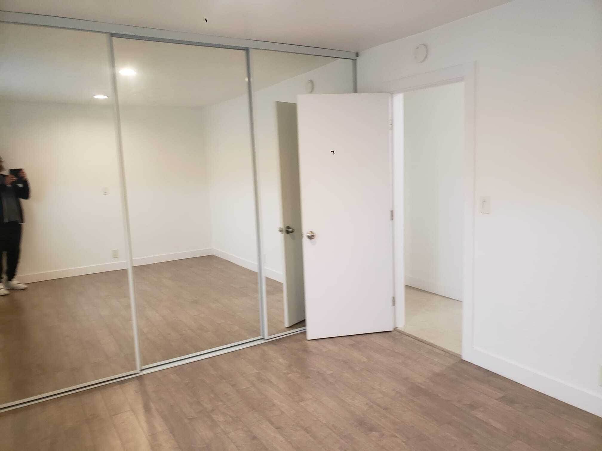 Building Photo - 4326 W 163rd St