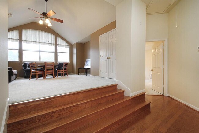 Building Photo - 18811 Cypress Chateau Dr