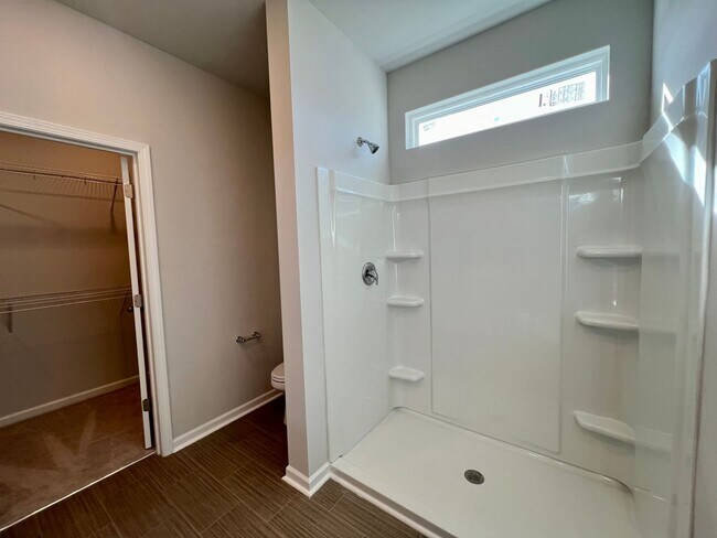 Building Photo - Surfside Beach - 3 bedroom / 2.5 Bathroom Home
