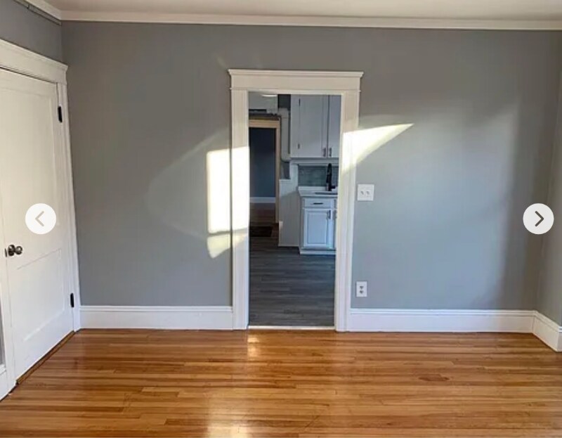 Building Photo - 7 Fairbanks St