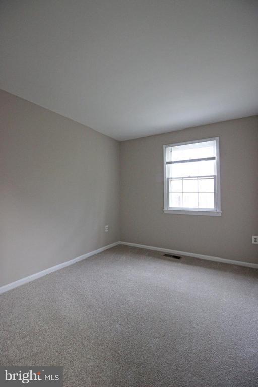 Building Photo - 8022 Northumberland Rd