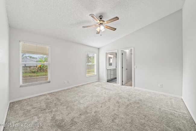 Building Photo - 2918 Pebble Creek St