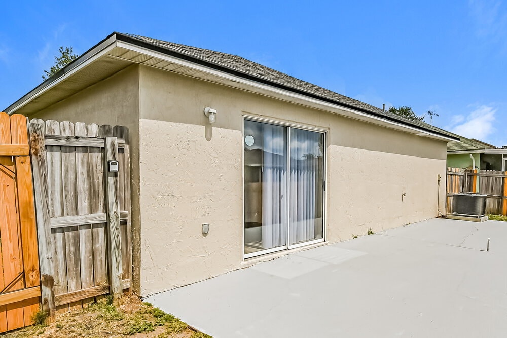 Building Photo - 3347 Net Ct