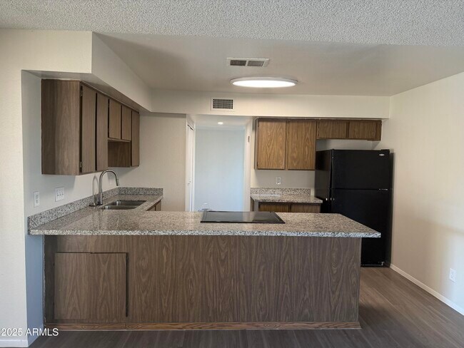 Building Photo - 5249 W Crocus Dr