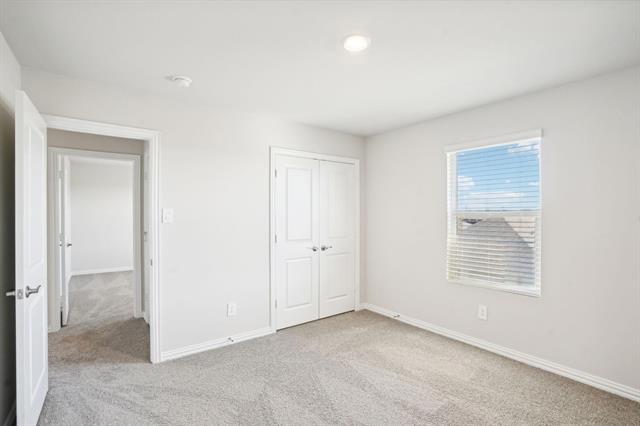 Building Photo - 4012 Sandstone Ln