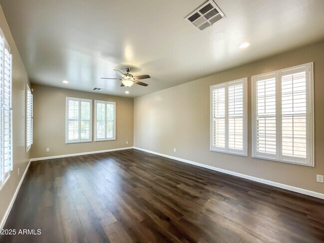 Building Photo - 3829 E Morelos St