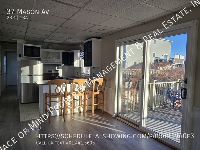 Building Photo - 37 Mason Ave