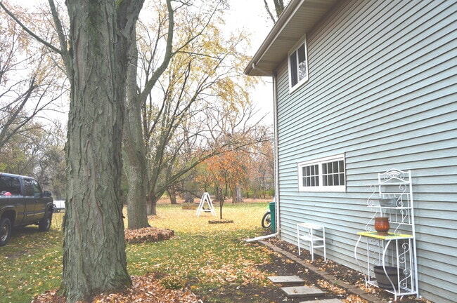 Building Photo - 16431 Mayleon Dr