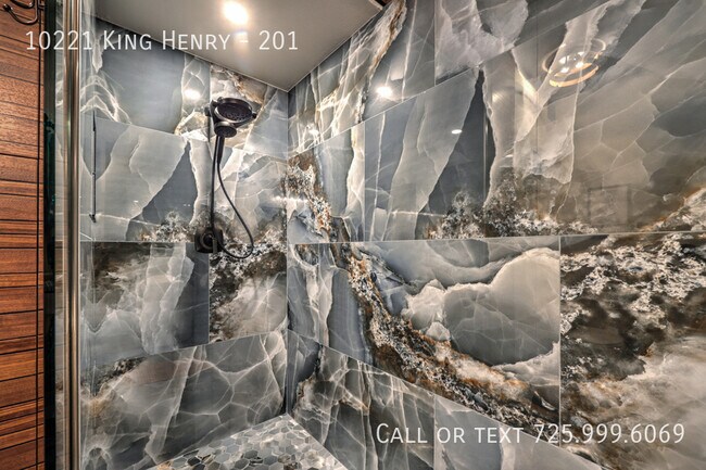 Building Photo - 10221 King Henry Ave