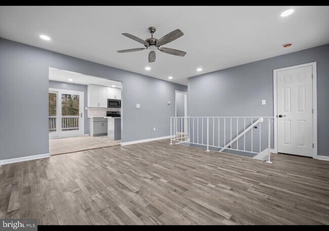 Building Photo - 4604 Kentwood Ln