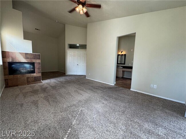 Building Photo - 9805 Echo Hills Dr