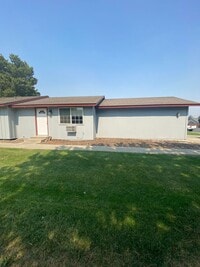 Building Photo - r1316