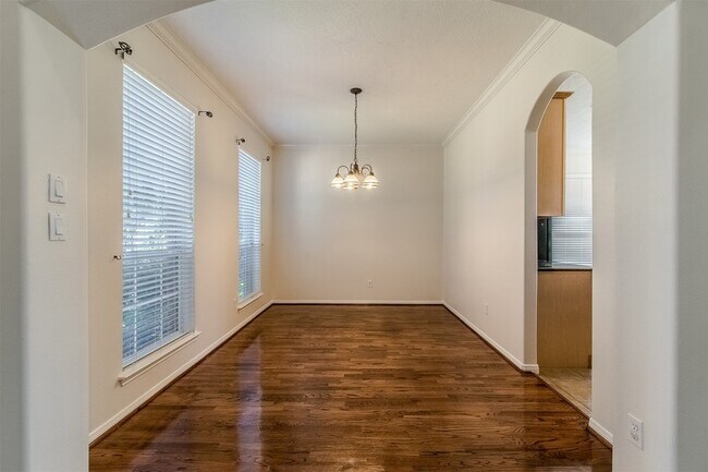 Building Photo - 11414 Summit Bay Dr