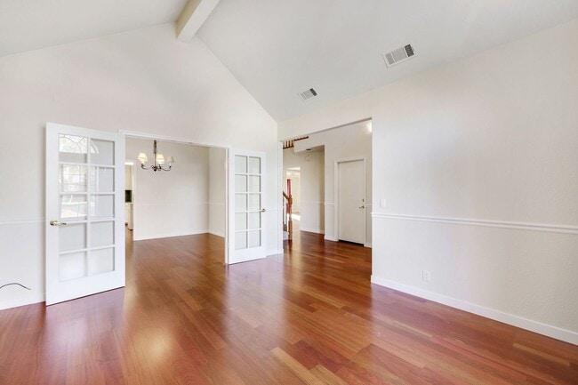 Building Photo - South Davis Home in quiet Cul-de-sac