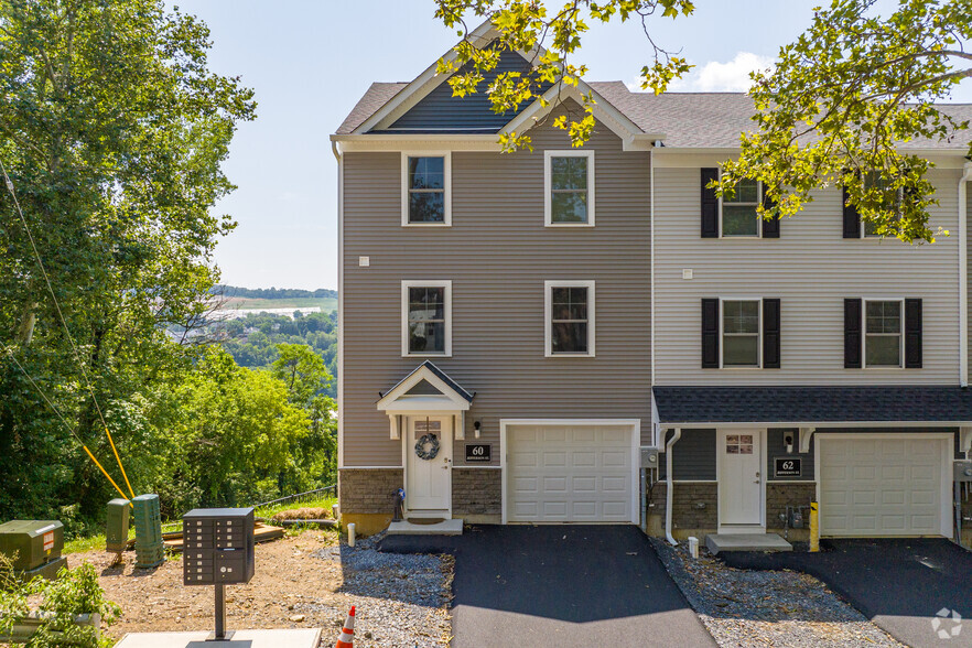 Primary Photo - Laurel Hills Townhomes