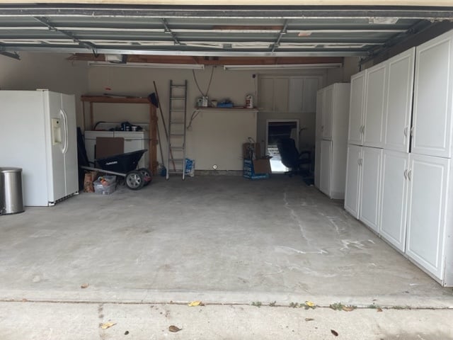 Garage with Storage Closets - 2533 Almaden Ct