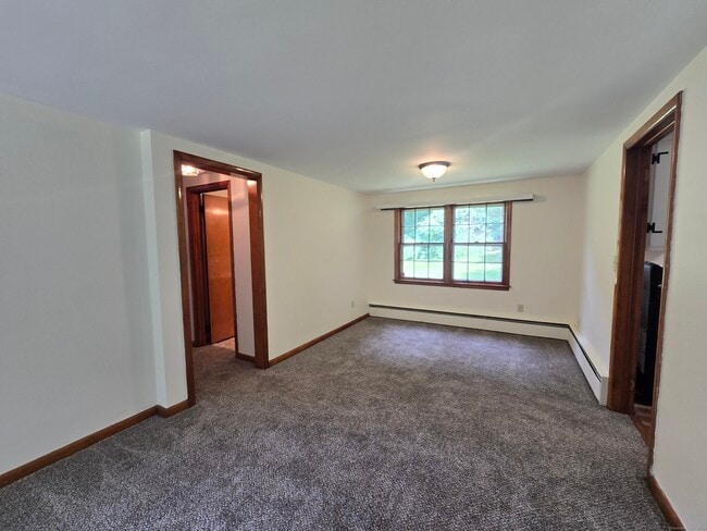 Building Photo - 58 Old Hawleyville Rd