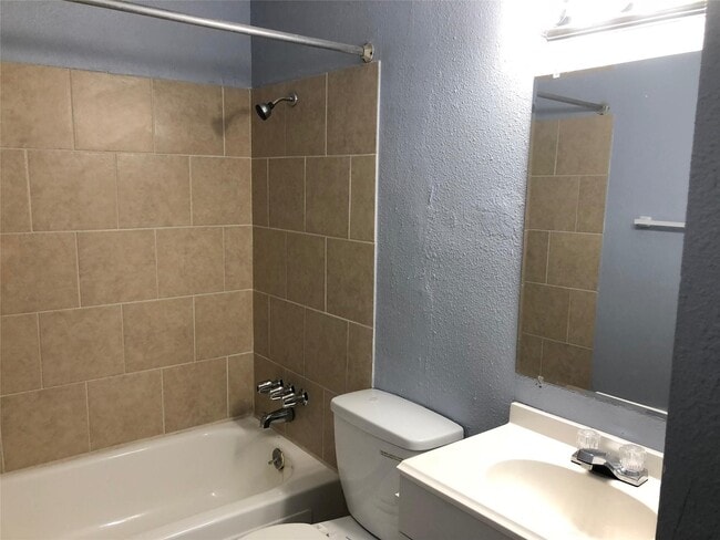 Building Photo - 9714 Galaxy St