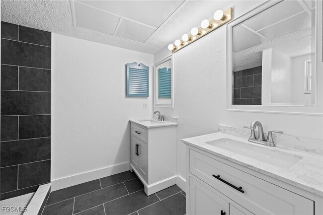 Building Photo - 2981 Ribbon Ct