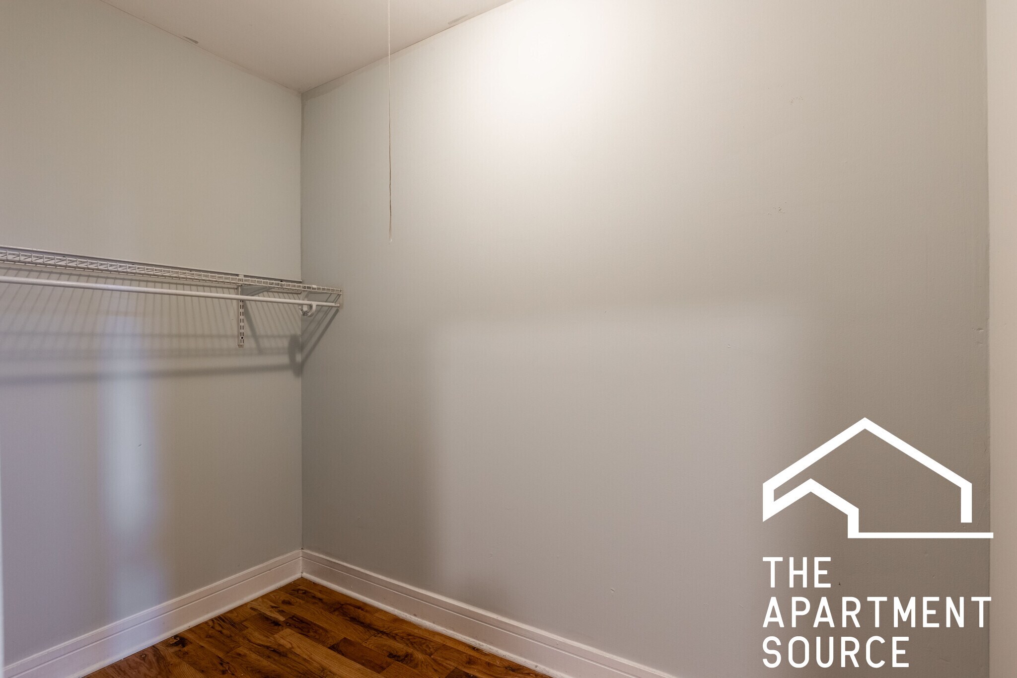 Building Photo - 4631 N Paulina St