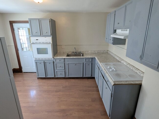 Building Photo - 675-677 Cemetery Street