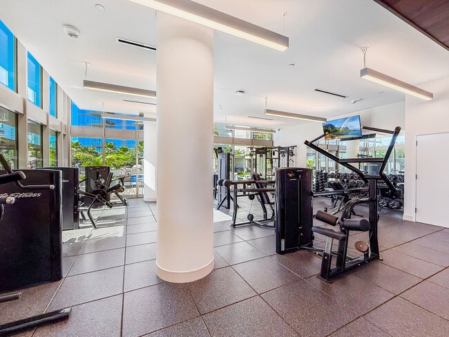 Building Photo - 1374 Kapi‘olani Boulevard-SI ID1327705P