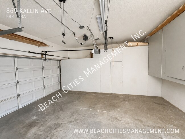 Building Photo - 869 E Kallin Way