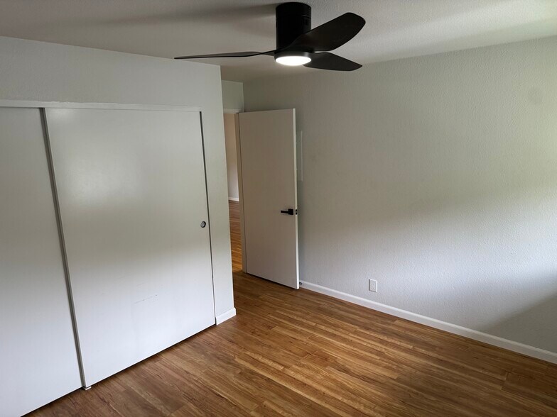 2nd bedroom - 95-664 Wikao St