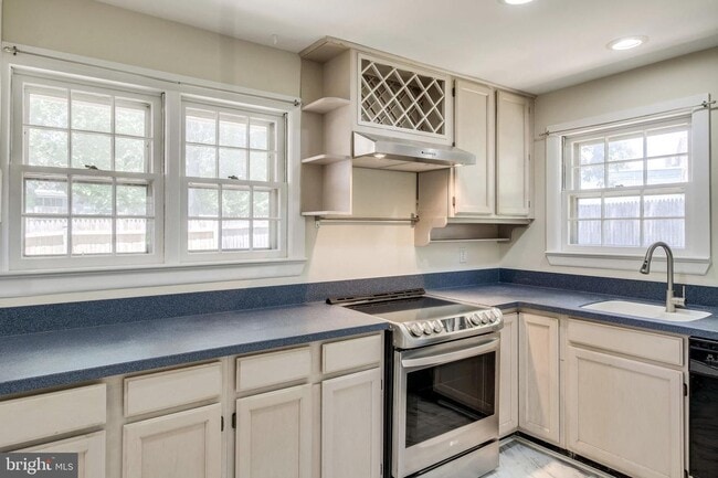 Building Photo - See what Winter Hill has to offer!