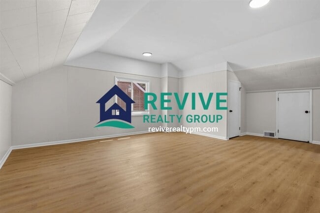 Building Photo - 18503 Prairie St
