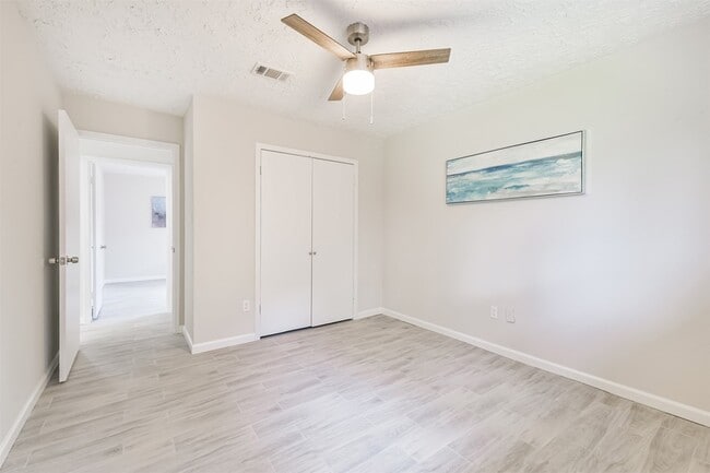 Building Photo - 12415 Pantano Drive