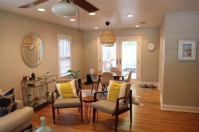 Building Photo - 1200 Alegria Rd