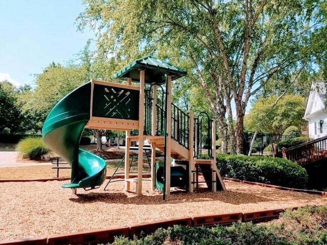 Building Photo - 13341 Harpley Ct