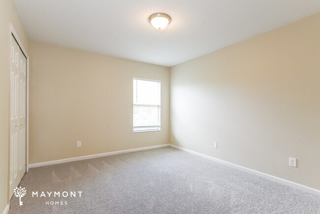 Building Photo - 16689 Cedar Crest Dr