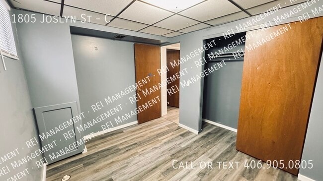 Building Photo - 1805 Joslyn St