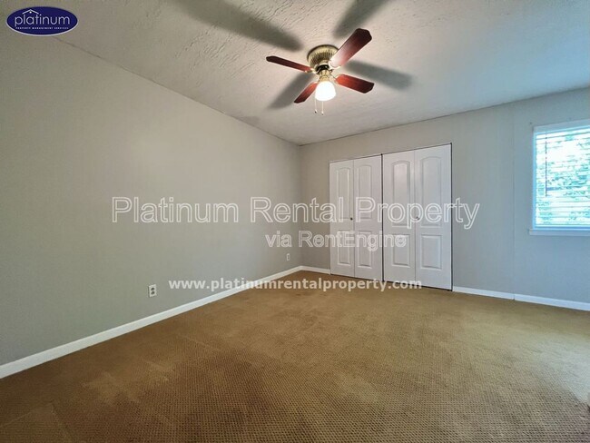 Building Photo - 63 Sandalwood Cir