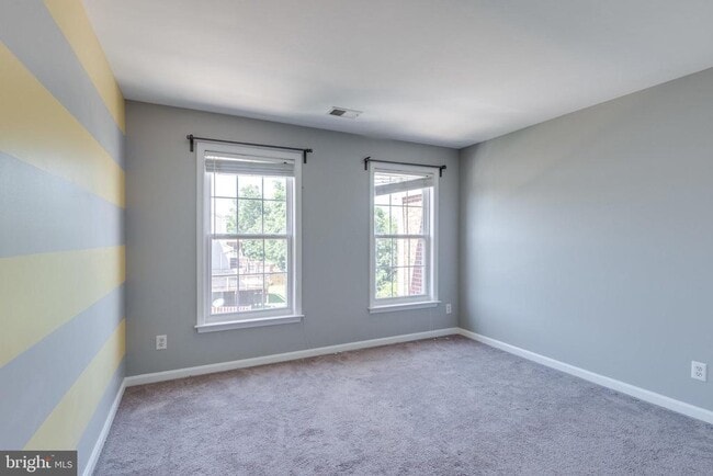 Building Photo - 43831 Chadwick Terrace